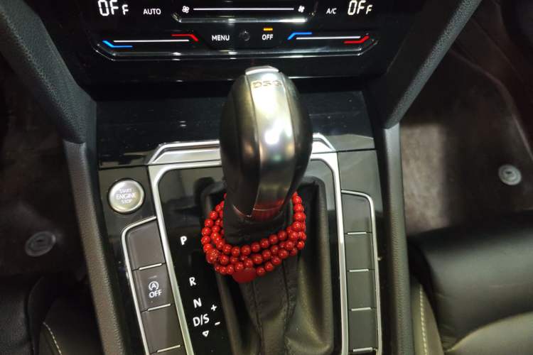 Used Volkswagen Magotan 2020 330TSI DSG Leading Model
