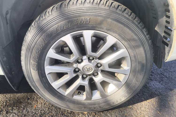 Used Toyota Prado 2018 3.5L Automatic TX
