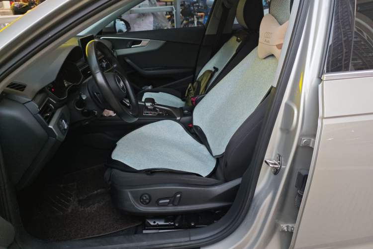 Used Audi A4L 2018 30th Anniversary Edition 40 TFSI Trendy Model