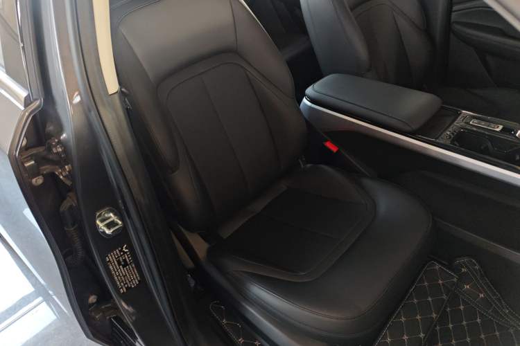 Used Wuling Xingguang 2024 Co-Creation Edition 150 Advanced Model