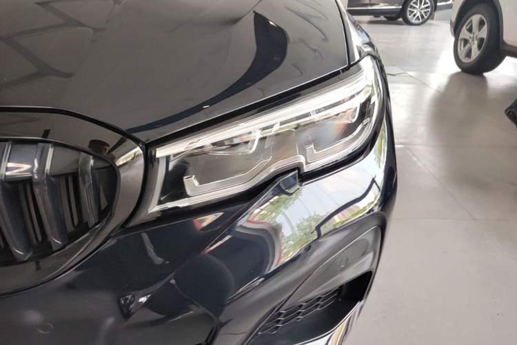 Used BMW 3 Series 2022 Restyled 325Li M Sport Night Edition Package
