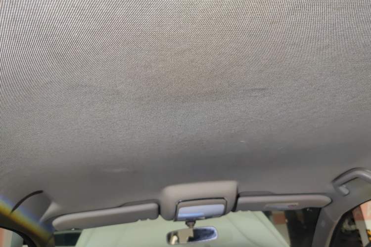 Used Zotye T600 2016 Sports Edition 1.5T Manual Luxury Model Headliner