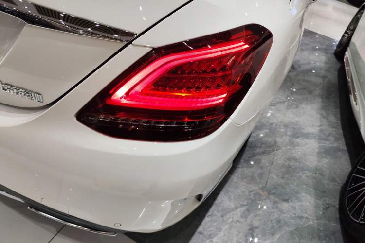 Used Mercedes-Benz C-Class 2020 C 200 L Fashion Edition Sport Version
