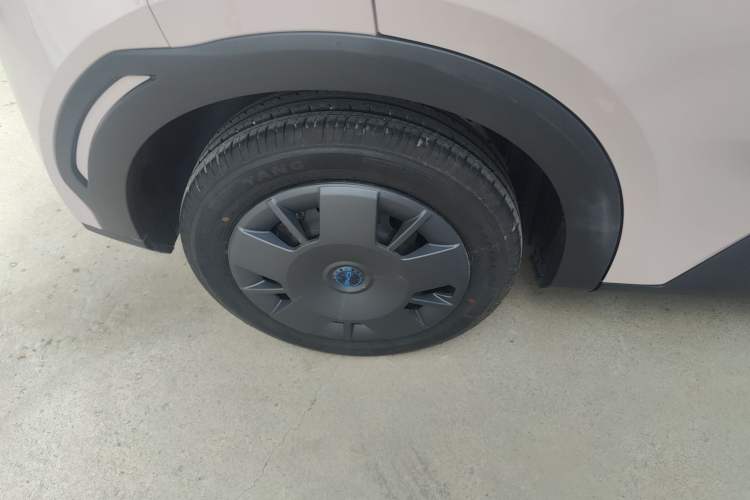 Used BYD Seagull 2025 Intelligent Driving Version 305 km Dynamic Edition Right Rear Wheel Hub