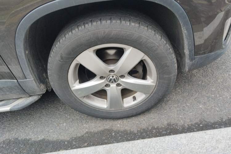 Used Volkswagen Tiguan L 2013 1.8 TSI Automatic Two-Wheel Drive Comfort Edition