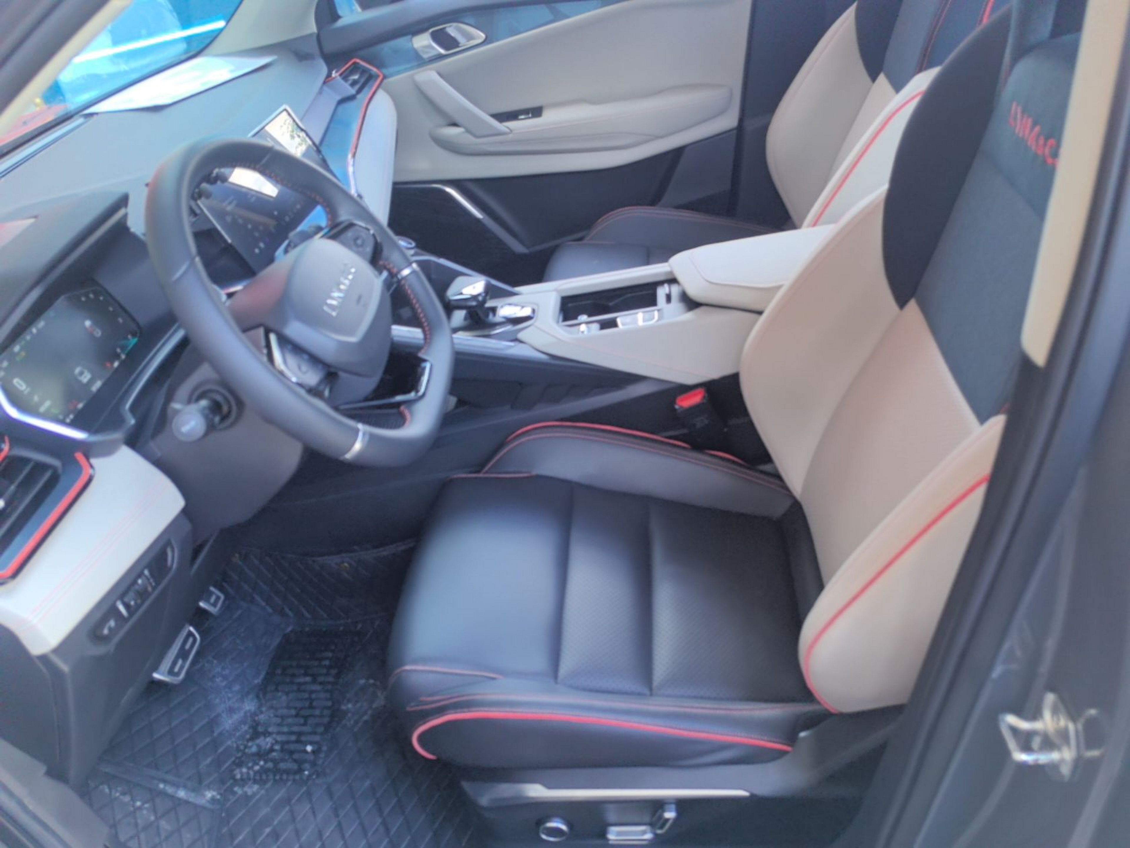 Interior delantero