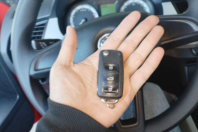 Used Skoda Fabia 2017 1.4L Automatic Car Enjoy Edition
