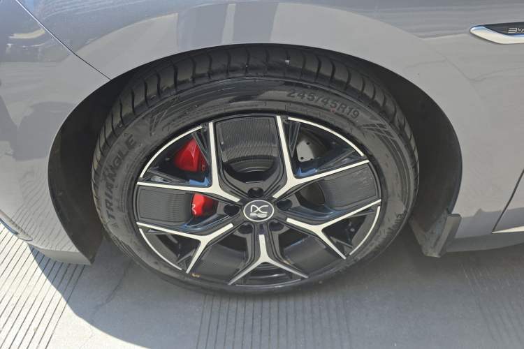 Used BYD Han 2023 EV Champion Edition 715KM Front-Drive Prestige Model Left Front Wheel Hub