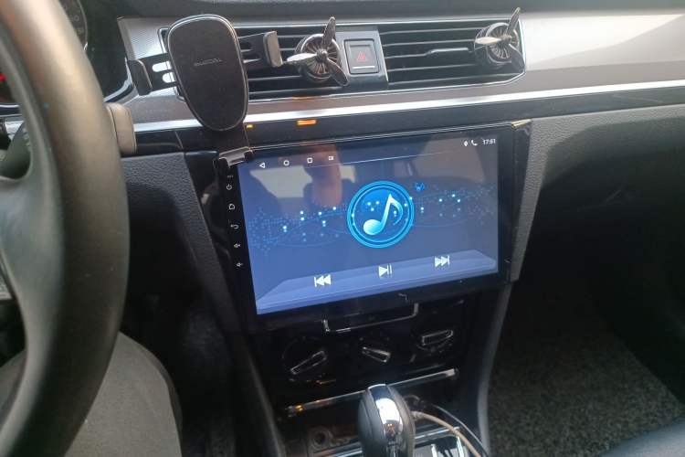 Used Volkswagen Bora 2018 1.5L Automatic Comfort Model
