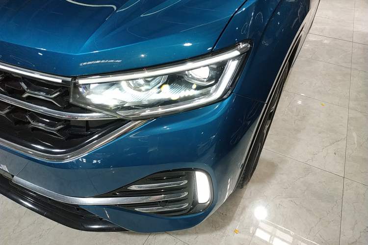 Used Volkswagen Tayron 2023 380TSI Four-Wheel Drive R-Line Pro Smart Edition Left Front Headlight