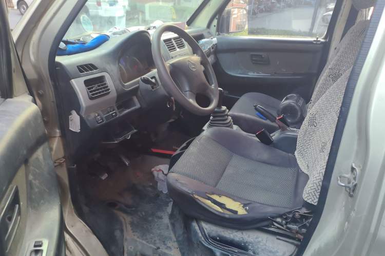 Used CHANGAN KAICHENG Star 9 2015 1.5L Base Version 4G15S Driver Seat