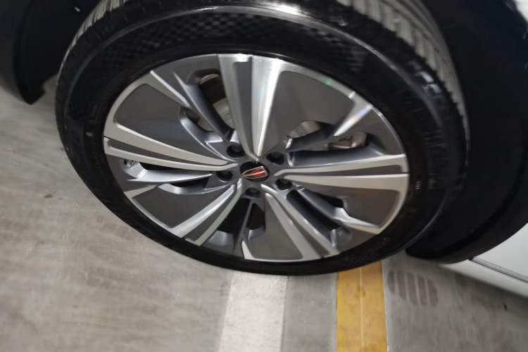 Used Hongqi E-HS9 2022 660 km Range Flagway Edition Six Seats