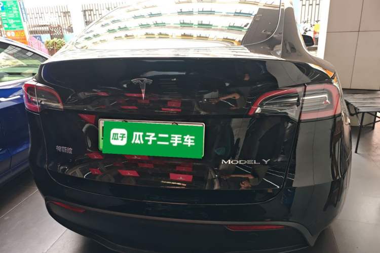 Used Tesla Model Y 2021 Standard Range Rear-Wheel Drive Version Rear