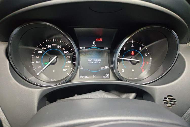 Used Jaguar XEL 2018 2.0T 200 PS Luxury Edition
