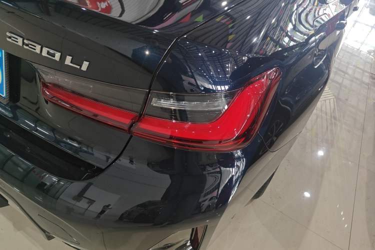 Used BMW 3 Series 2025 330Li M Sport Shadowline Package
