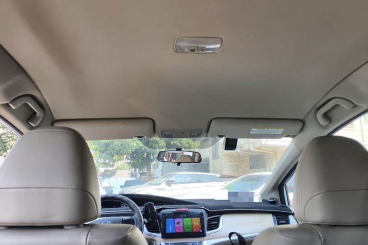 Used Honda Jade 2013 1.8L automatic Comfort version 5 seats Headliner