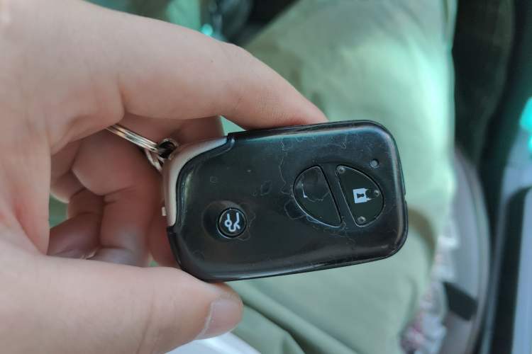 Used BYD S7 2015 2.0T Automatic Prestige Model
