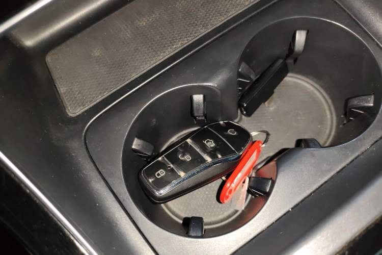 Used BYD Qin PLUS 2024 Honor Edition EV 420KM Beyond Model Vehicle Key