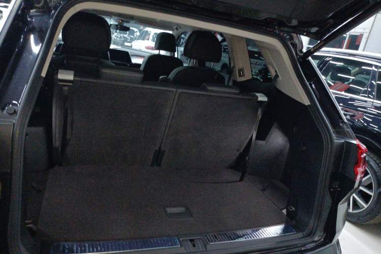 Used Volkswagen Talagon 2024 380TSI All-Wheel Drive Luxury Prestige Pro 6-Seater