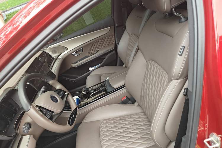 Used BYD Han 2022 DM-i 121KM Prestige Model Left Front Seat