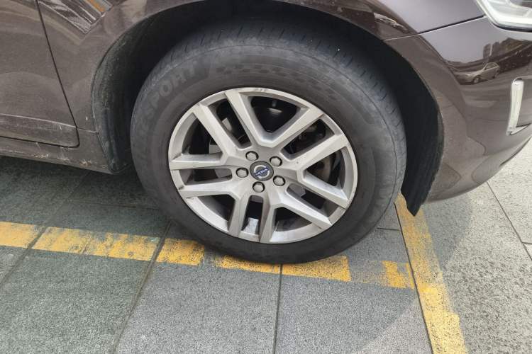 Used Volvo XC60 2017 T5 Smart Upgrade Edition