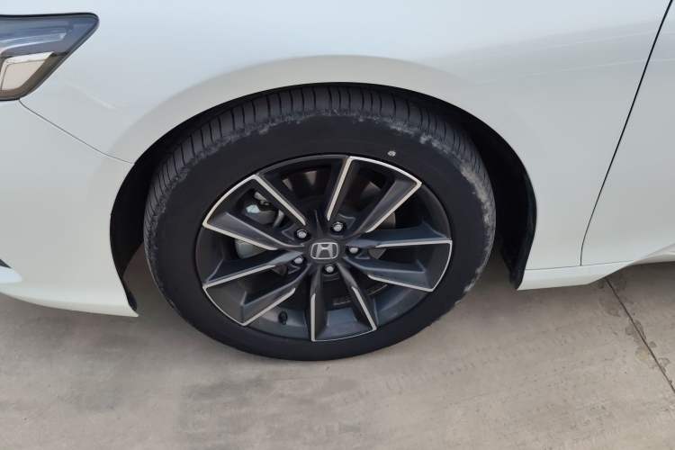 Used Honda Inspire 2022 260TURBO Elegant Edition Left Front Wheel Hub