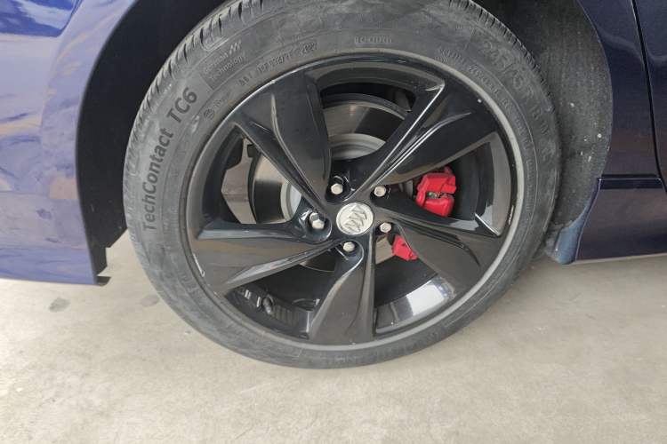 Used Buick Regal 2020 GS 28T Prestige Model