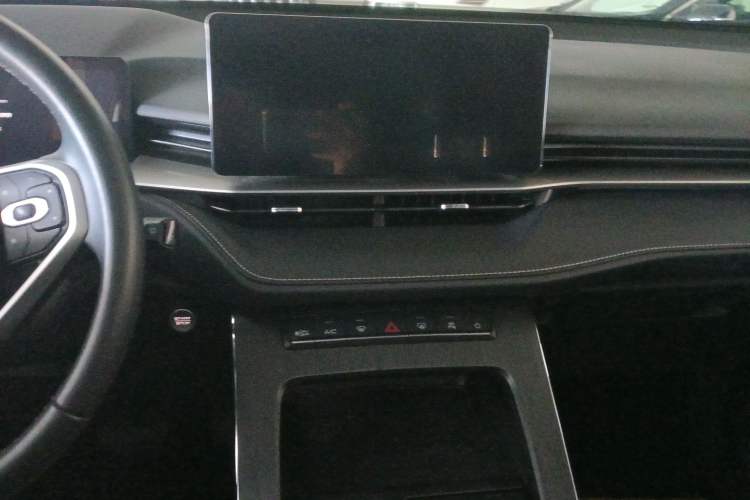 Used Haval H6 New Energy 2023 DHT-PHEV 110KM Enjoyment Edition
