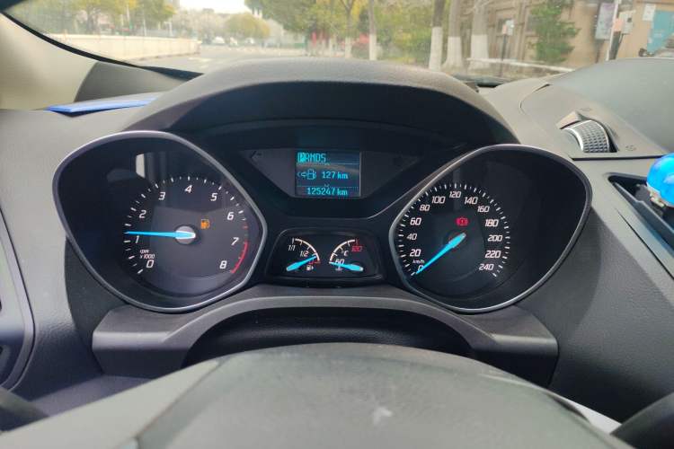 Used Ford Kuga 2013 1.6L GTDi Two-Wheel-Drive Comfort Model Instrument Cluster