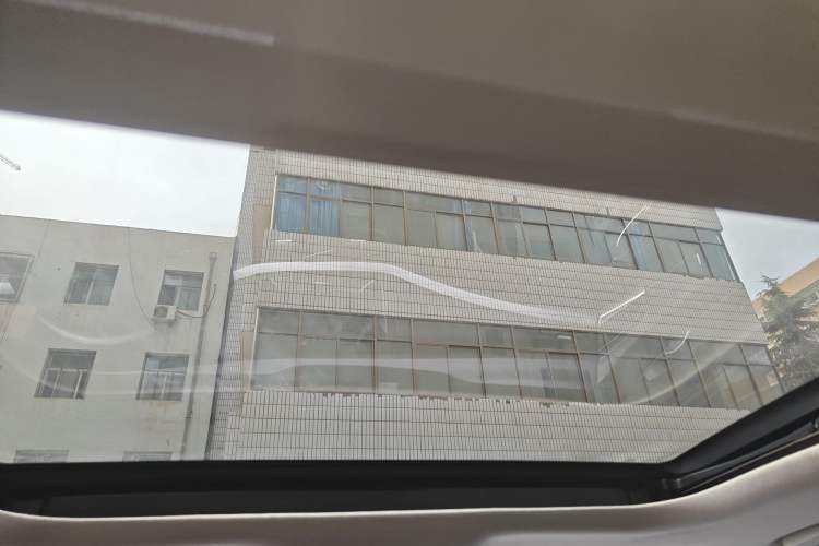 Used Geely Auto Emgrand GT 2015 1.8T Premium Model Headliner