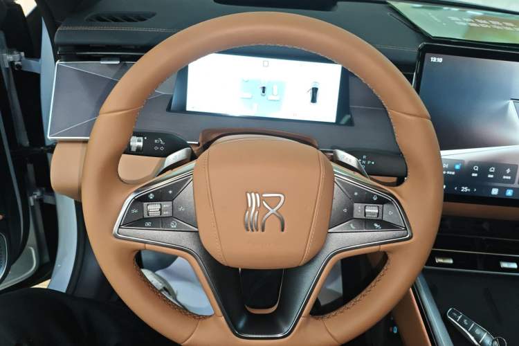 Used BYD Han L 2025 EV Four-Wheel Drive LiDAR Flagship Model
