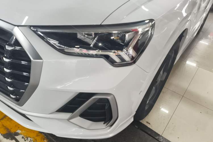 Used Audi Q3 2021 35 TFSI Fashion Dynamic Model