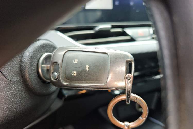 Used Chevrolet Monza 2024 1.5L Dual-Clutch Enjoyment Edition Vehicle Key