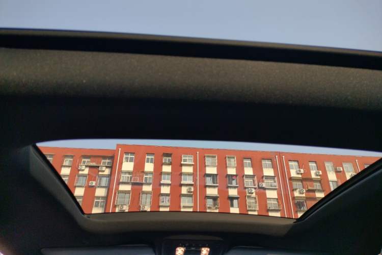 Used Mercedes-Benz A-Class 2020 Restyled A 200 L Sport Sedan Fashion Version
