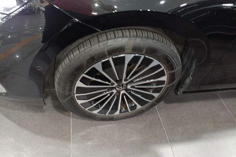 Used Volkswagen Magotan 2024 380TSI DSG Prestige Edition DaMai Package