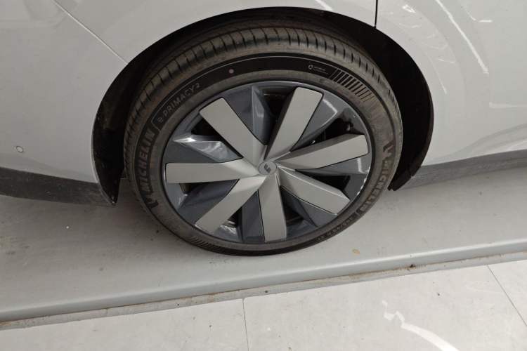 Used Li Auto i8 2025 Model Standard Version