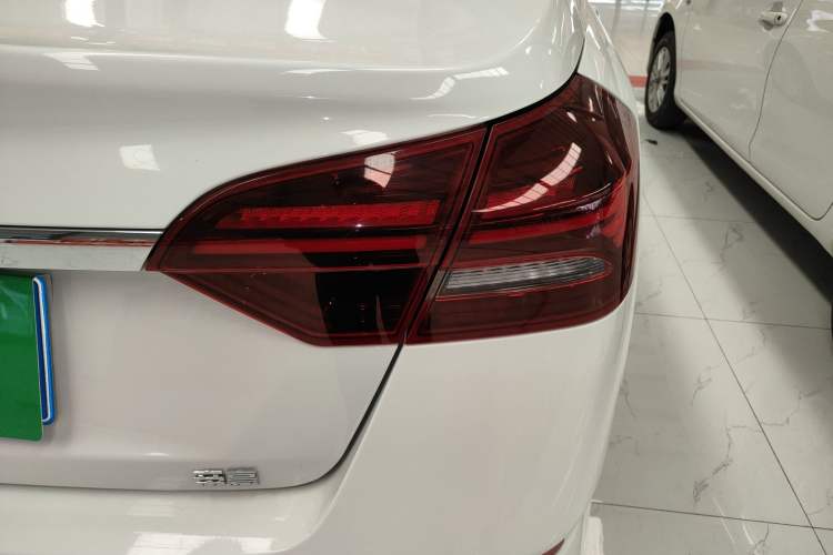 Used Geely Auto Emgrand 2021 UP 1.5L Manual Luxury Model
