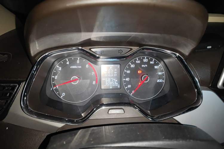 Used Baojun 310W 2017 1.5L Manual Fashion Edition China VI
