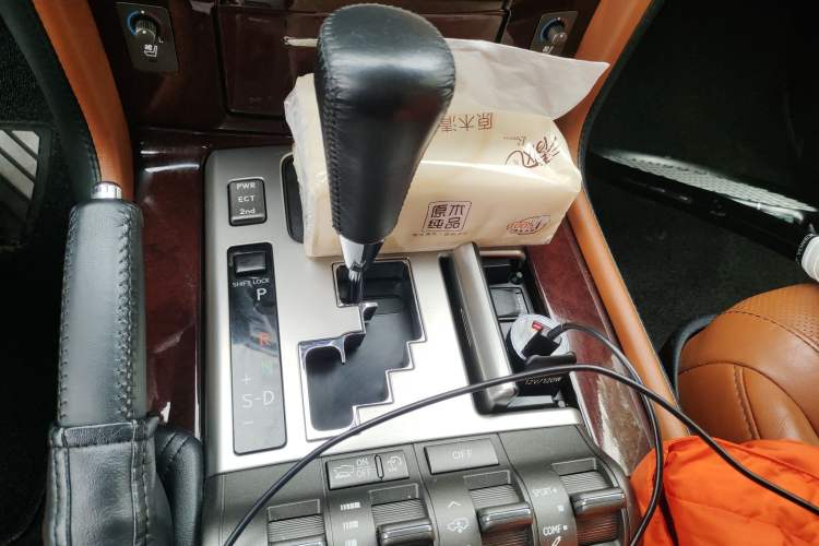 Used Lexus LX 2013 570 Gear Lever