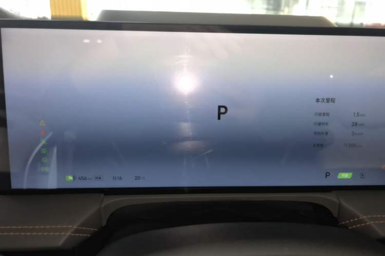 Used Geely Galaxy E8 2025 620 km All-Wheel Drive Starship LiDAR-Enabled Intelligent Driving Version Instrument Cluster