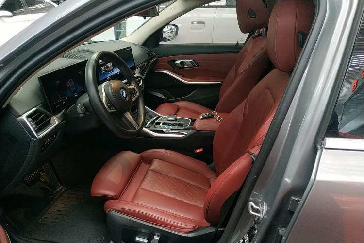 Used BMW i3 2022 eDrive 35 L