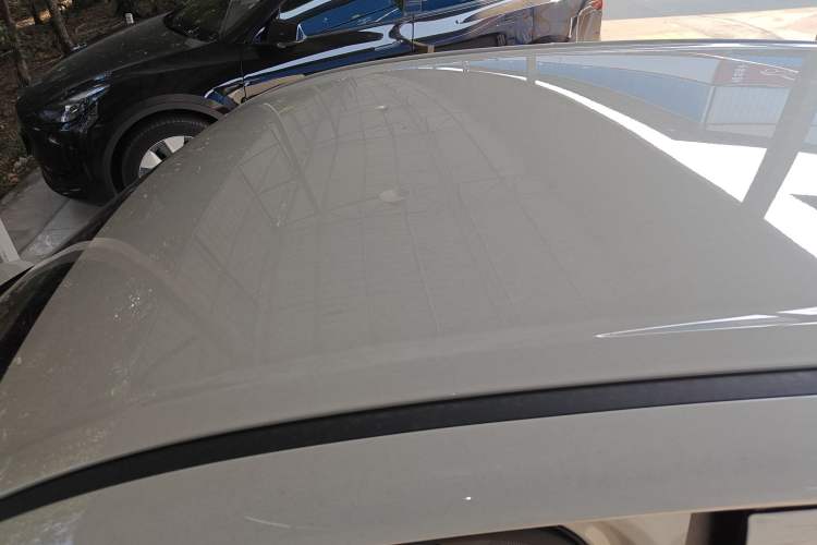 Used Wuling Hongguang MINIEV 2025 Four-Door Version Advanced Edition Roof