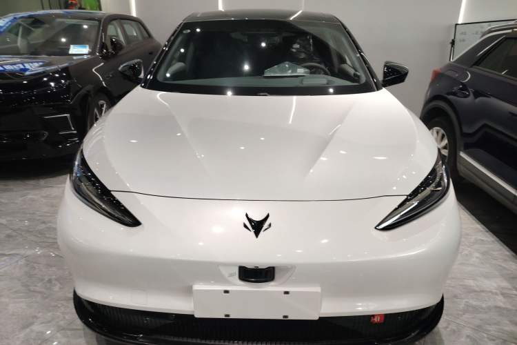 Used ARCFOX Alpha S 2023 Pioneer Edition