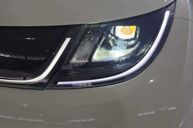 Used BYD Dolphin 2025 420km Free Edition Left Front Headlight