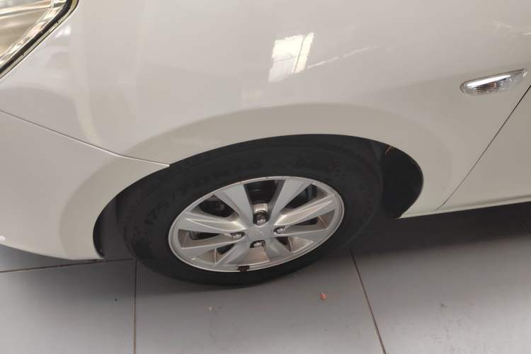 Used Chevrolet Sail 2015 Sail 3 1.3L AMT Ideal Edition
