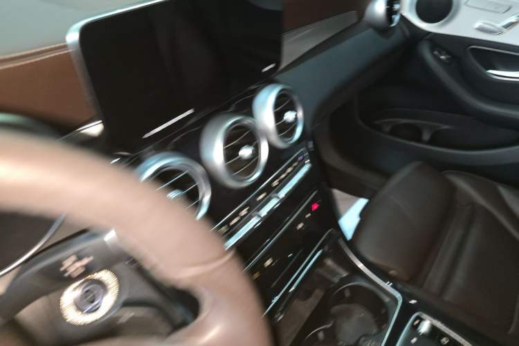 Used Mercedes-Benz GLC 2022 Second Facelift GLC 260 L 4MATIC Dynamic Edition
