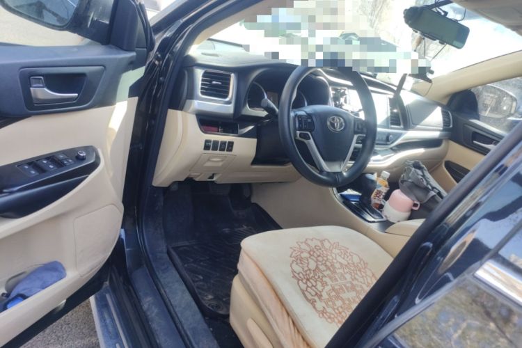 Used Toyota Highlander 2018 2.0T Four-Wheel Drive Elite Edition 7 Seats China V Standard Driver Seat