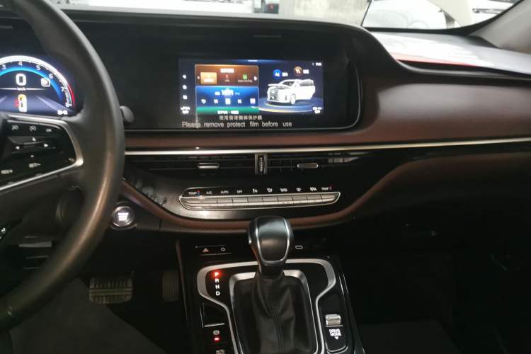 Used GAC Trumpchi M6 2023 PRO 270T DCT Luxury Edition
