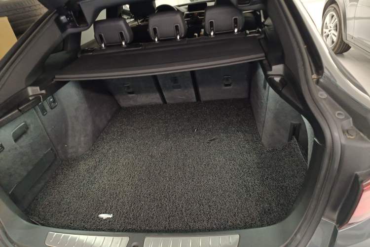 Used BMW 3 Series GT 2020 320i M Sport Package Trunk