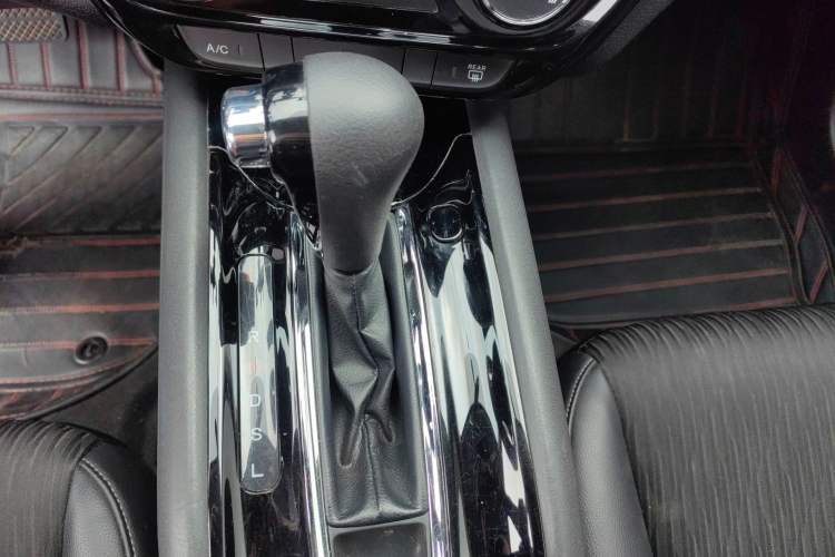 Used Honda Vezel 2020 1.5L CVT Pioneer Edition Gear Lever